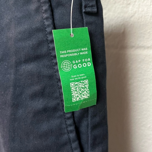 Gap Men's navy Shorts - Picture 3 of 5